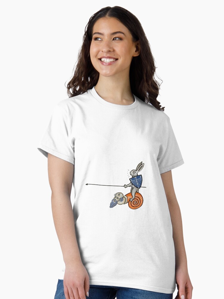 Thumbnail 2 von 7, Classic T-Shirt, Ein tapferer Ritter und sein edles Ross designt und verkauft von mollyesymms.