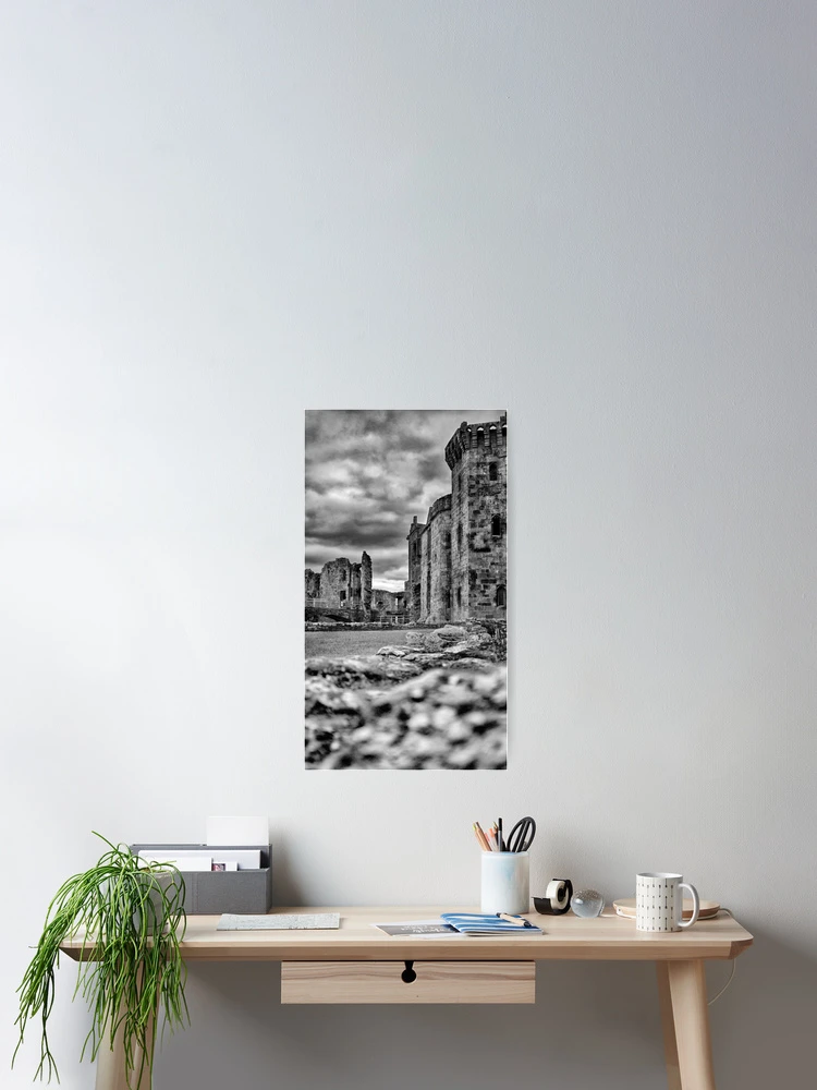 Imagen 2 de 3, Póster con la obra Castillo Raglan, diseñada y vendida por flashcompact.
