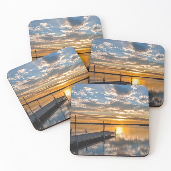 Artikelvorschau, Sonnenuntergang Dock, Dock Sonnenuntergang, Dock Szene, Metall Fotodrucke, Bild auf Metall, Metall Kunstdrucke, Metall Bilddrucke entworfen und verkauft von eyesight4vision.