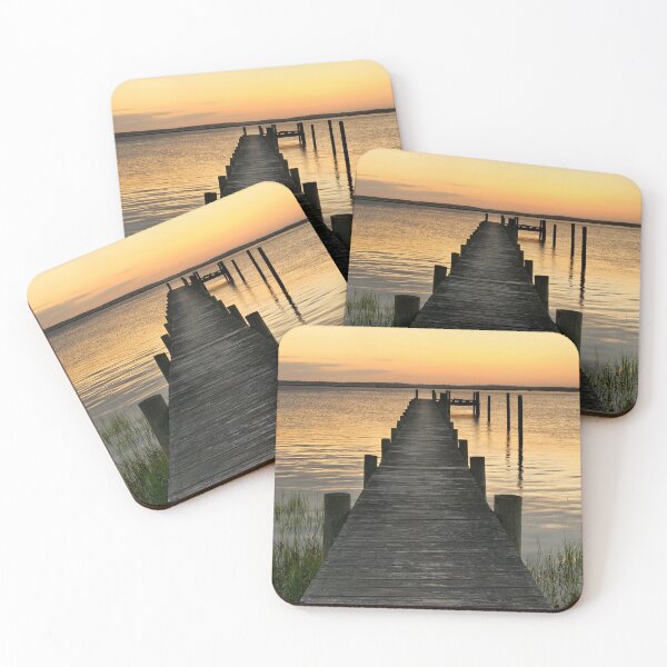 Artikelvorschau, Sunset Dock, Cottage Dock, Sunrise Dock, Dock Sunrise, Sunrise Dock Szene, Metallfotodrucke, Bild auf Metall, Metallkunstdrucke, Metallbilddrucke entworfen und verkauft von eyesight4vision.