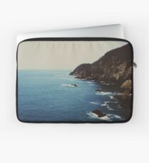 La Quebrada Laptop Sleeve