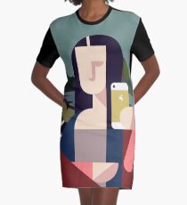 Modern Lisa Graphic T-Shirt Dress