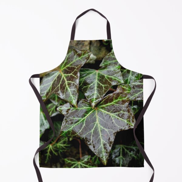 Artikelvorschau, Glistening Ivy entworfen und verkauft von Tiffany Dryburgh.