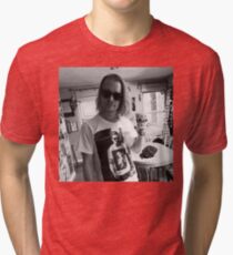 Macaulay Gosling - t-shirt of Macaulay Culkin wearing a t-shirt of Ryan Gosling wearing a t-shirt of Macaulay Culkin Tri-blend T-Shirt