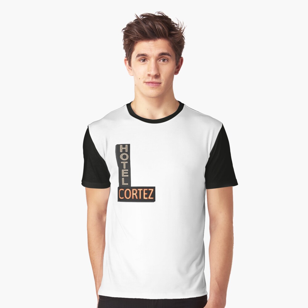 Aperçu de l'œuvre T-shirt graphique créée et vendue par erinsdrawings.