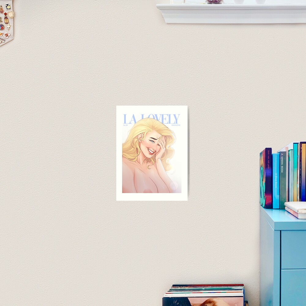 La Lovely - Invisible Woman Cover Deluxe Art Print