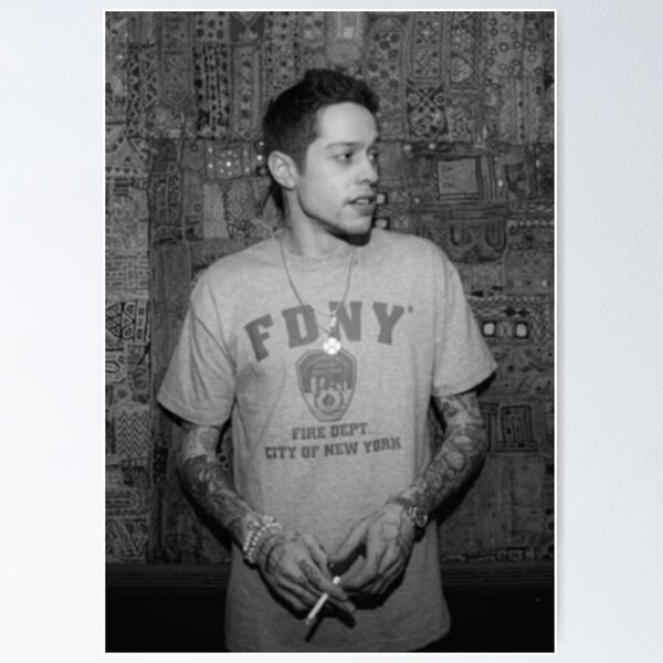Artikel-Vorschau von pete davidson fd, designt und verkauft von Hungry Hungry  Buffalo.