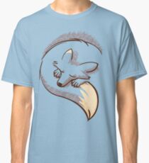 The fox is sleeping Classic T-Shirt