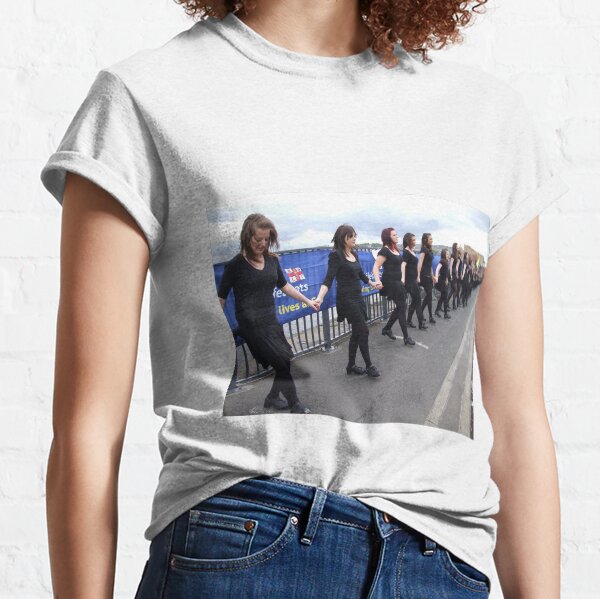 Riverdance, Derry, Ireland Classic T-Shirt