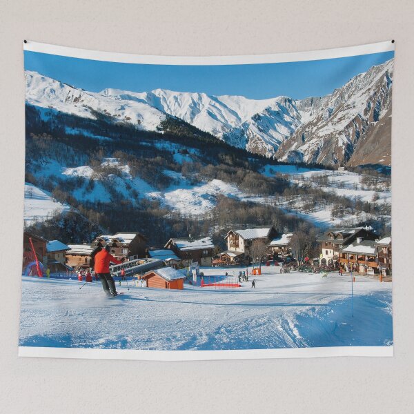 Artikelvorschau, Saint Martin de Belleville 3 Täler Französische Alpen Frankreich entworfen und verkauft von AndyEvansPhotos.