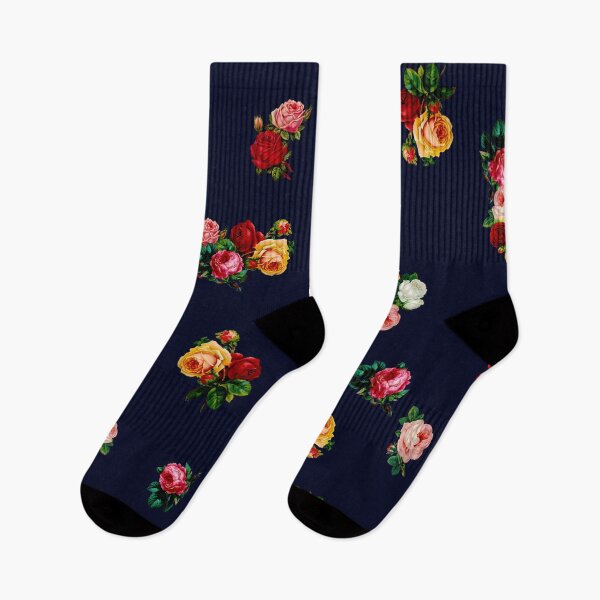 Artikelvorschau, Vintage Rosenzeichnungen, kräftige rosa und rote Rosen mit dunkelgrünen Blättern, antike Rosenzeichnungen, Vintage Rosen. entworfen und verkauft von Orianah.