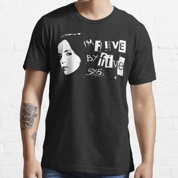 I'M FIVE BY FIVE Essential T-Shirt
