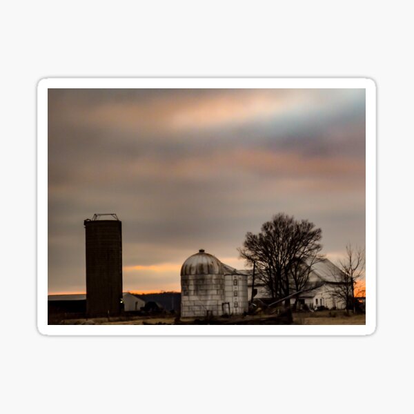 Vista previa del artículo con la obra «Silo», diseñado y vendido por Madisonmesser4.