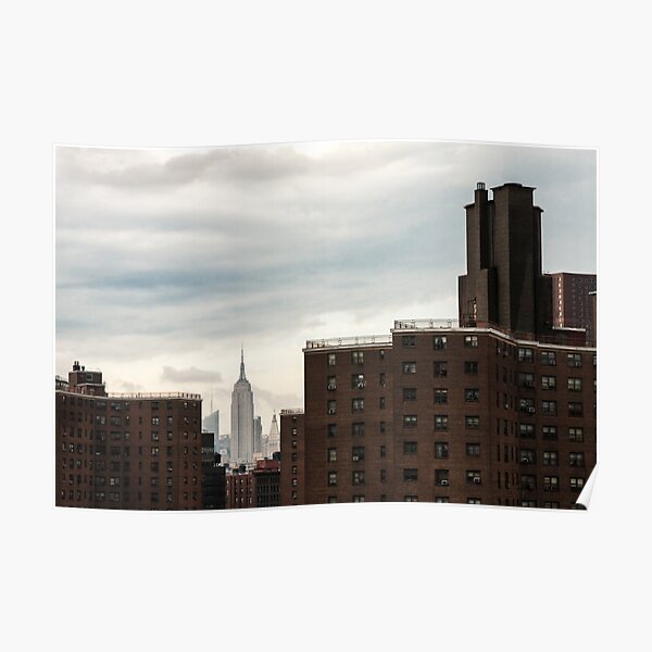 NYC - Chrysler between bricks Poster