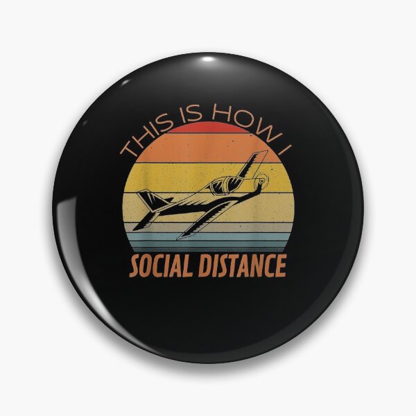 Artikelvorschau, So habe ich Social Distance Flugzeugpilot Retro Pilot entworfen und verkauft von manidala.