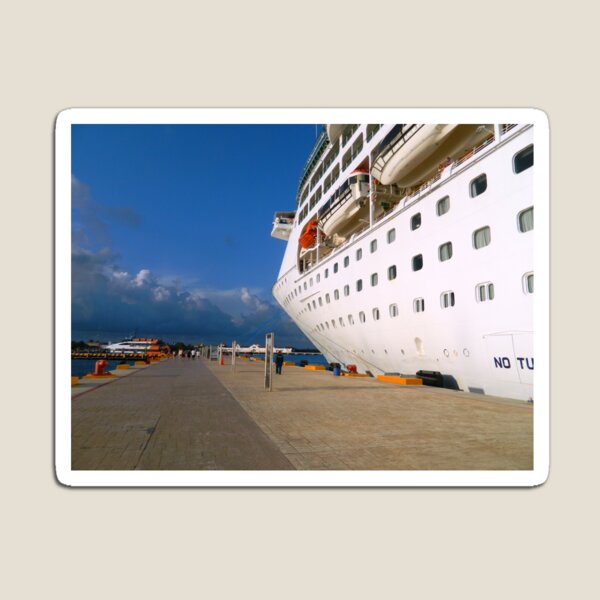 Docking in Cozumel - Grandeur of the Seas Magnet