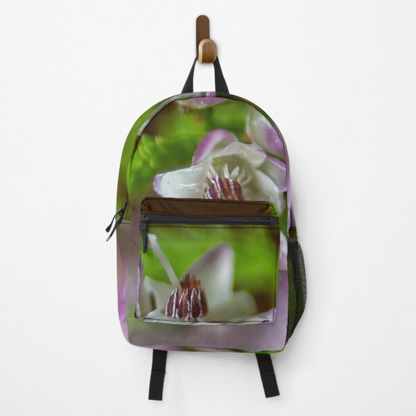 Vista previa del artículo con la obra «Colores primaverales en Evergreen Bloom en violeta y blanco.», diseñado y vendido por ISYOlka.