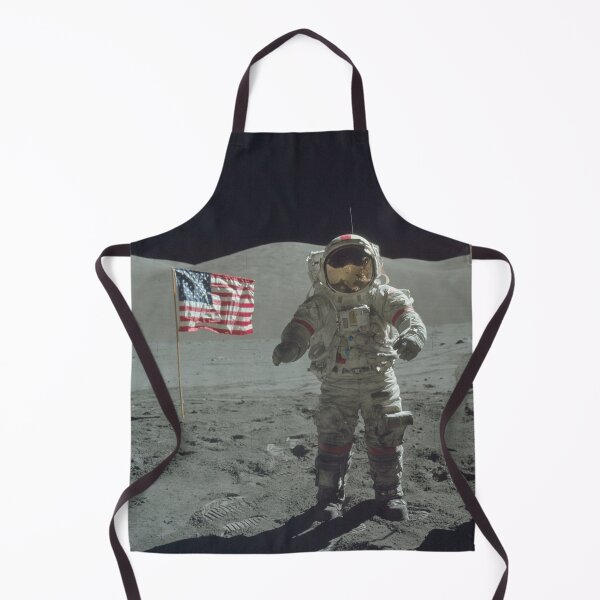 Artikelvorschau, Projekt Apollo, Mondlandungsastronaut mit USA-Flagge. entworfen und verkauft von angelisart.