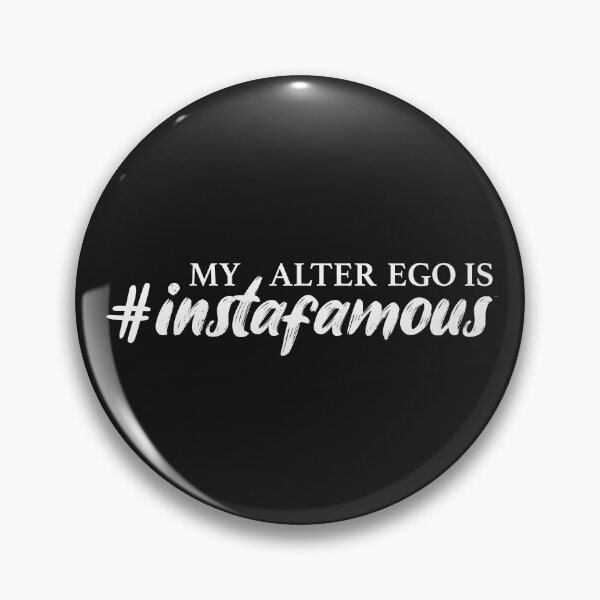 Artikelvorschau, Mein Alter Ego ist Insta berühmtes Instagram Hashtag Zitat entworfen und verkauft von Fotografille.