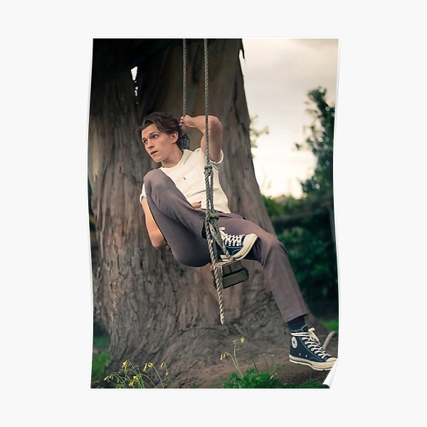 Tom Holland auf der Schaukel Poster