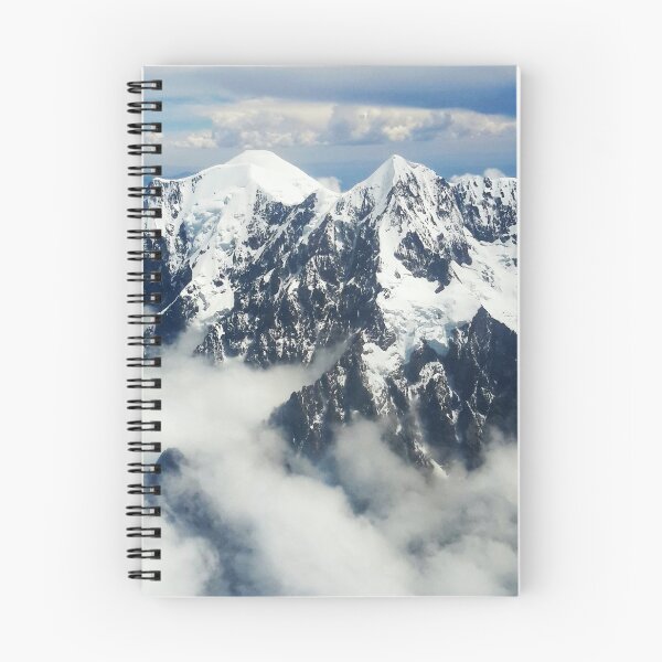 Aperçu de l'œuvre Montagnes enneigées créée et vendue par N' ajjer.