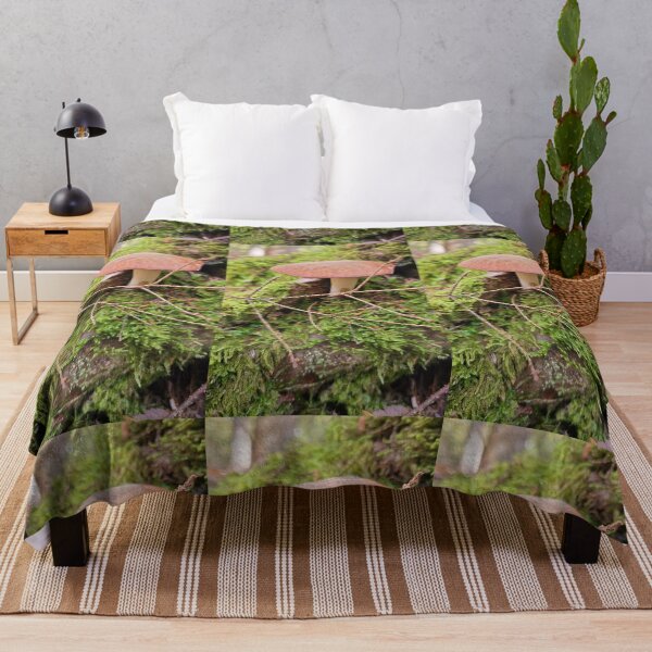 Item preview, Seta en el bosque designed and sold by Totallyalive.