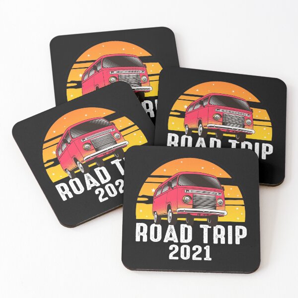 Artikelvorschau, Familien-Roadtrip 2021 Passende T-Shirts entworfen und verkauft von Músico Ilustre.