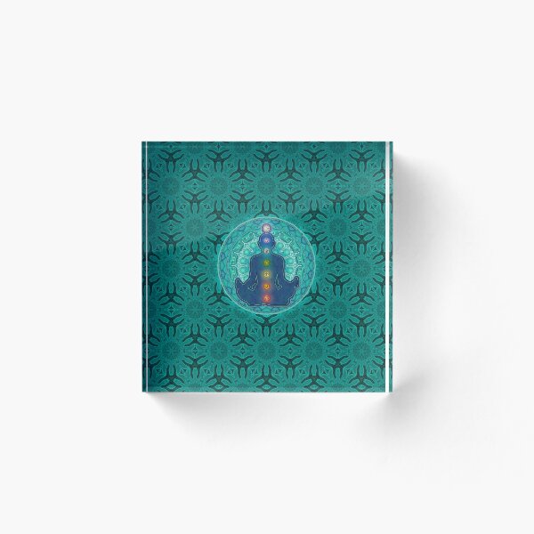 Artikelvorschau, Chakra Meditationsgrün mit Hintergrundfliesenmuster entworfen und verkauft von Gavin Ryan.