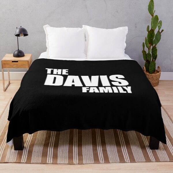 Item preview, La familia Davis designed and sold by Teelogic.