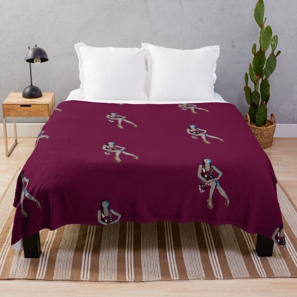 Item preview, Elizabeth Olsen/Wanda photoshoot designed and sold by gofundme.
