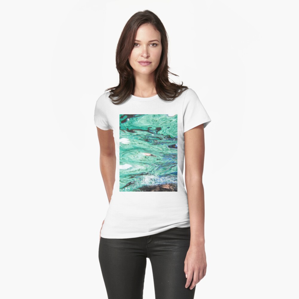 Artikel-Vorschau von Tailliertes T-Shirt, designt und verkauft von AlexandraStr.
