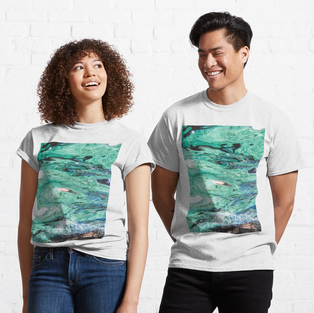 Artikel-Vorschau von Classic T-Shirt, designt und verkauft von AlexandraStr.