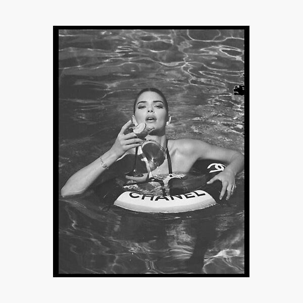 Kendall Jenner : black and white  Photographic Print