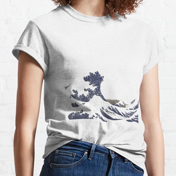 The Great #Wave off Kanagawa - Print by Hokusai - #GreatWave #Sea #Storm Classic T-Shirt