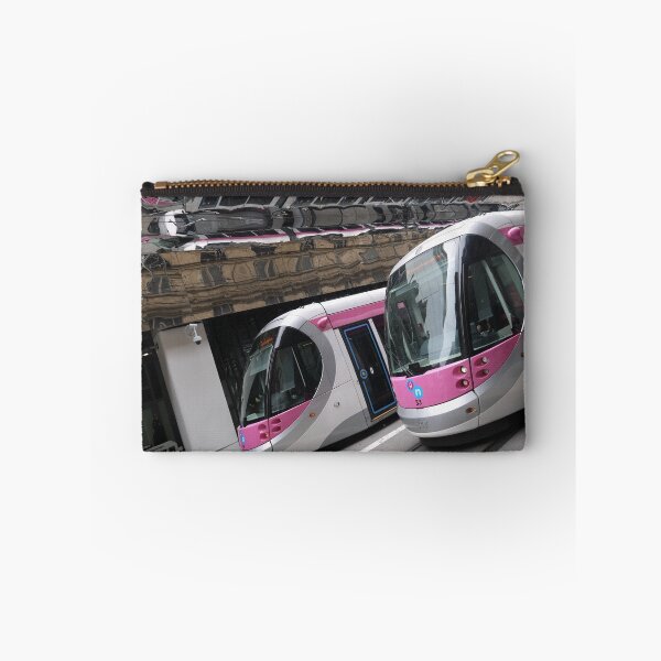 Artikelvorschau, Vier Straßenbahnen, ein Schuss entworfen und verkauft von Rorymacve.
