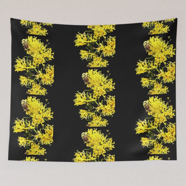 Item preview, Abeja sobre ásteres amarillos designed and sold by Kay Grinsteinner.