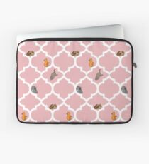 Katzen auf einem Gitter - Rosa Laptoptasche