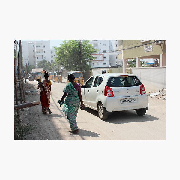 Artikel-Vorschau von Street Scene Hi Tech City Hyderabad, designt und verkauft von Andrew  Makowiecki.