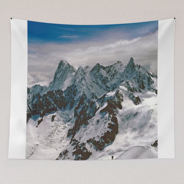 Aperçu de l'œuvre Chamonix Aiguille du Midi Massif du Mont Blanc Alpes Françaises France créée et vendue par AndyEvansPhotos.