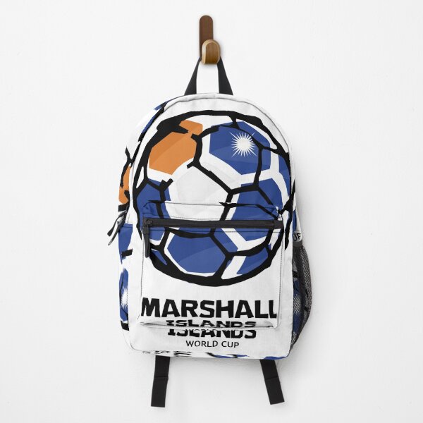 Aperçu de l'œuvre Drapeau de pays de football des Îles Marshall créée et vendue par KewaleeTee.