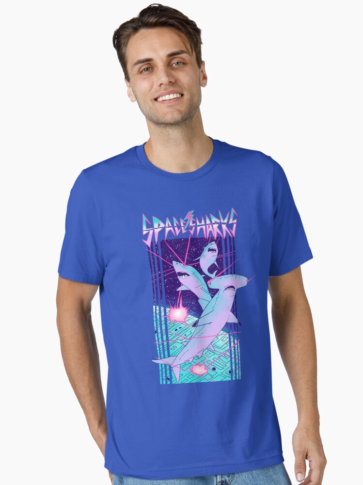 Thumbnail 1 von 7, Essential T-Shirt, Weltraumhaie! designt und verkauft von wytrab8.