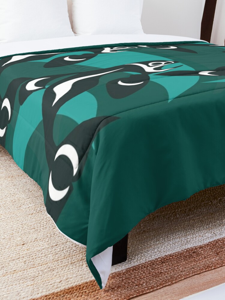Alternate view of Killer Whale Pod Comforter