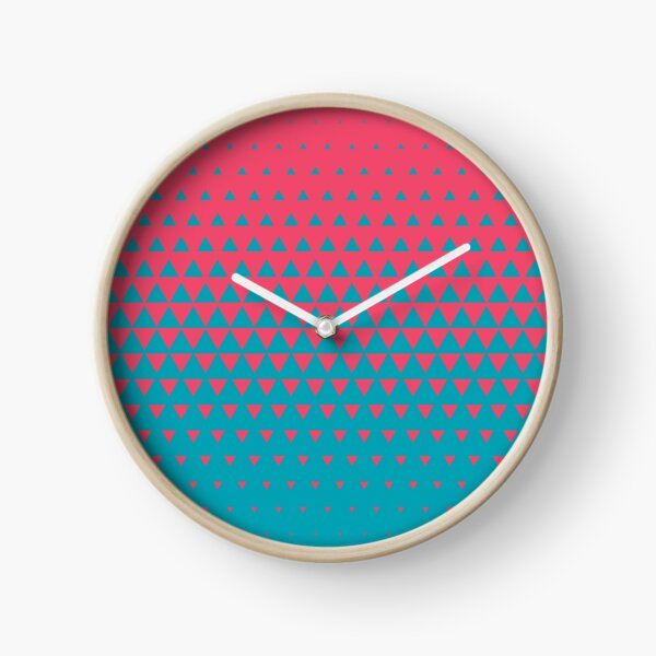 Triangle Fade 1 Clock