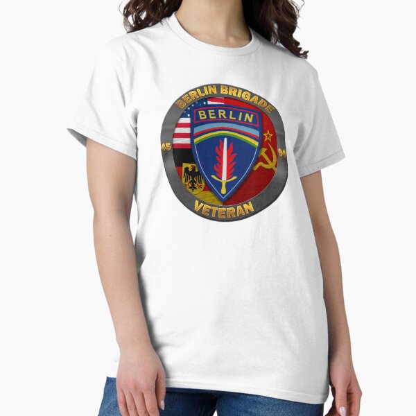 Vista previa del artículo con la obra «Veterano de la Brigada de Berlín», diseñado y vendido por Osprey Tees.