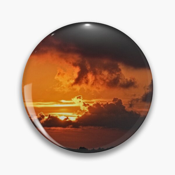 Artikelvorschau, Sonnenuntergang Black Clouds Skyscape entworfen und verkauft von Anna Lemos.