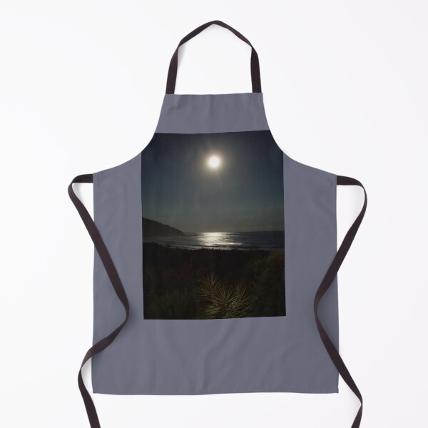 Artikelvorschau, Full moon over Blueys entworfen und verkauft von RightSideDown.