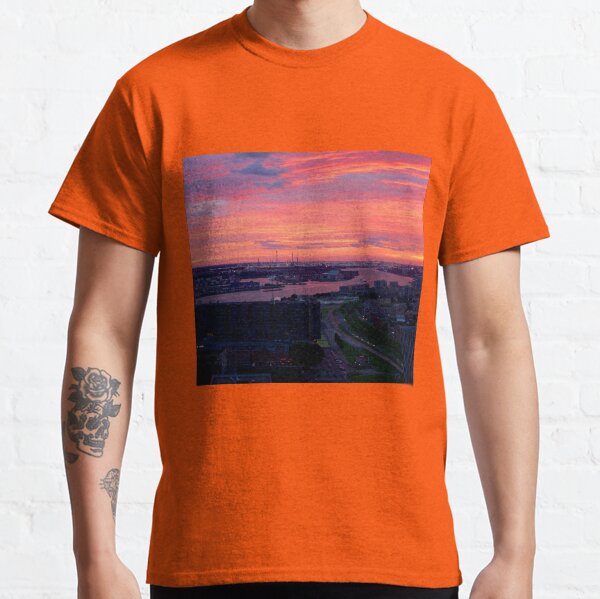 Sunset on River Nieuwe Maas, Rotterdam, (from Euromast) Classic T-Shirt