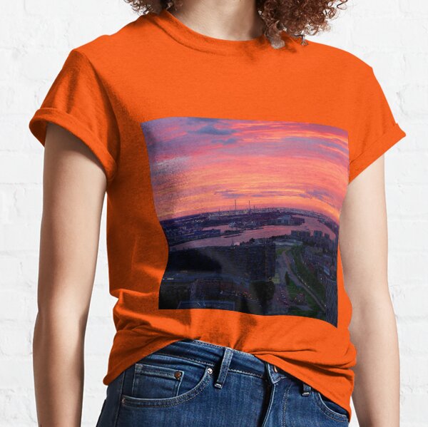 Sunset on River Nieuwe Maas, Rotterdam, (from Euromast) Classic T-Shirt