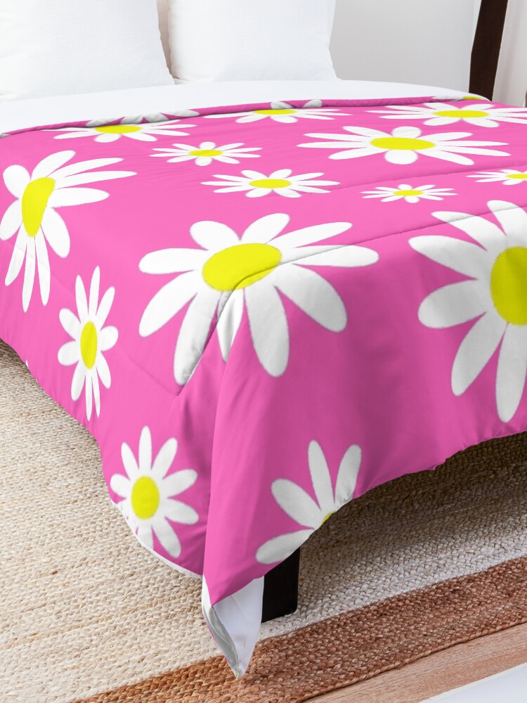 Alternate view of pink daisies daisy floral Comforter