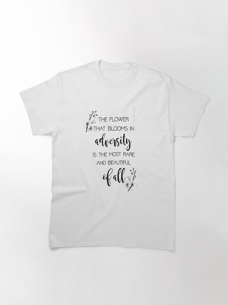 Vista alternativa de Camiseta clásica La flor que florece mulan